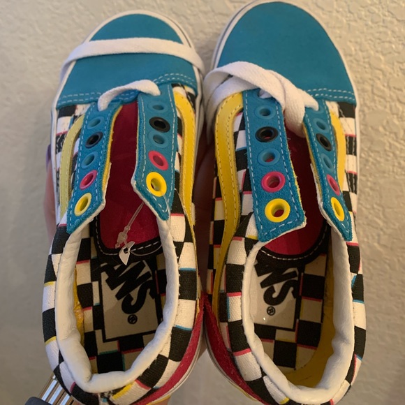 Vans Shoes for kids 🌷Spring Sale🌷 - Picture 2 of 5
